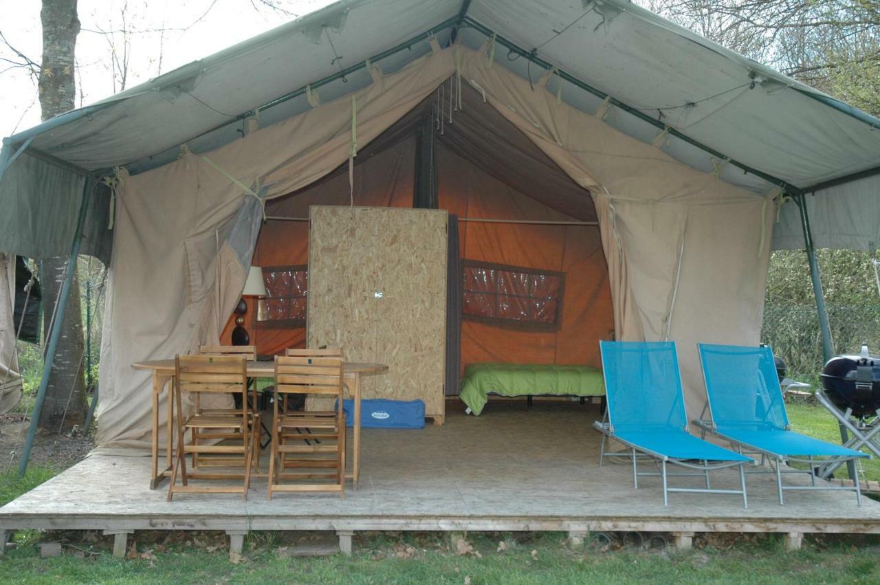 Camping Des Eydoches - 3 Etoiles Faramans  エクステリア 写真