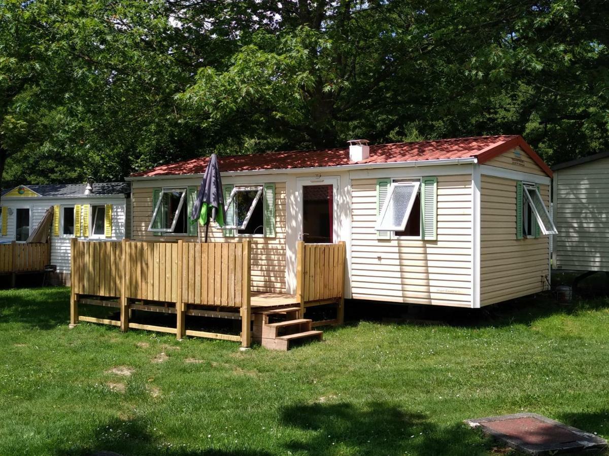 Camping Des Eydoches - 3 Etoiles Faramans  エクステリア 写真